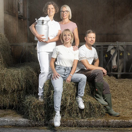 Družinska kmetija navdušila Slovenijo. Preverite,...