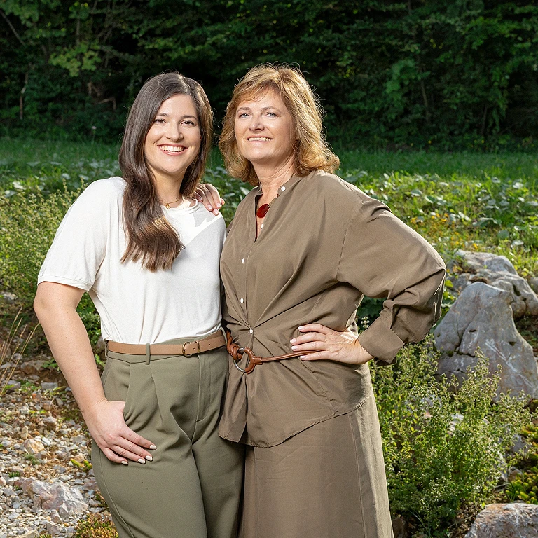 Katera je Sita, katera je Ula: Spoznajte Aleksandro in Andrejo