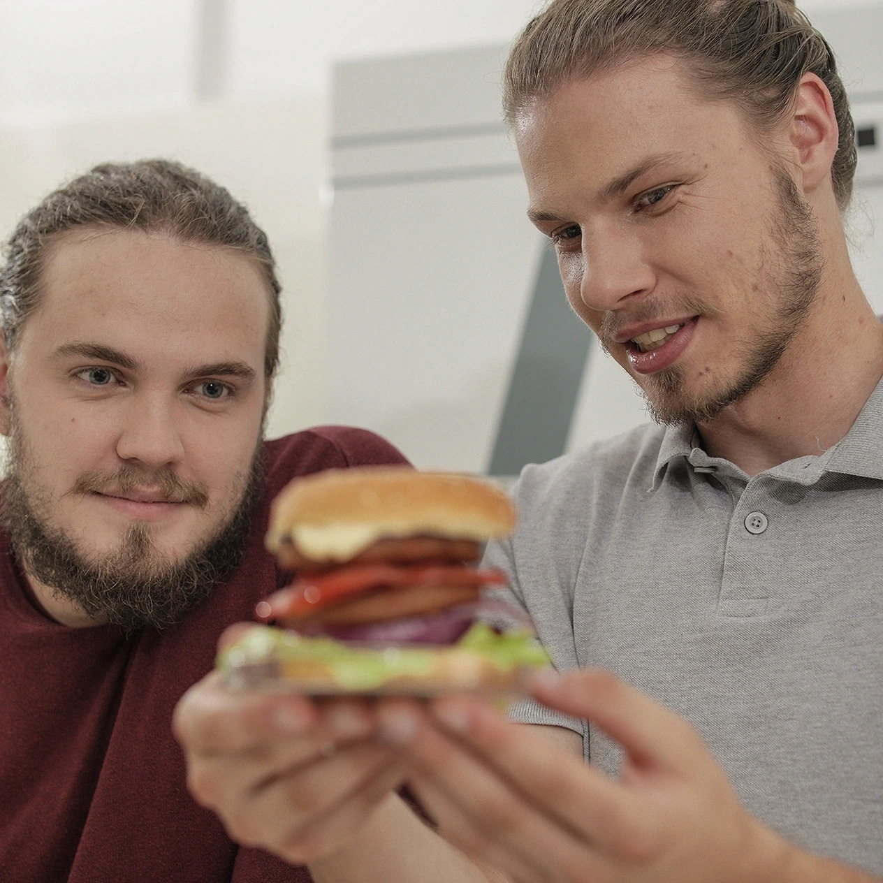 Luka Sinček: Luksuz brez klavnice