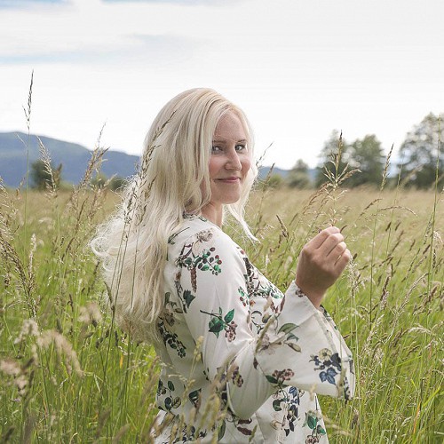 Tudi dom lahko čistite z naravnimi čistili